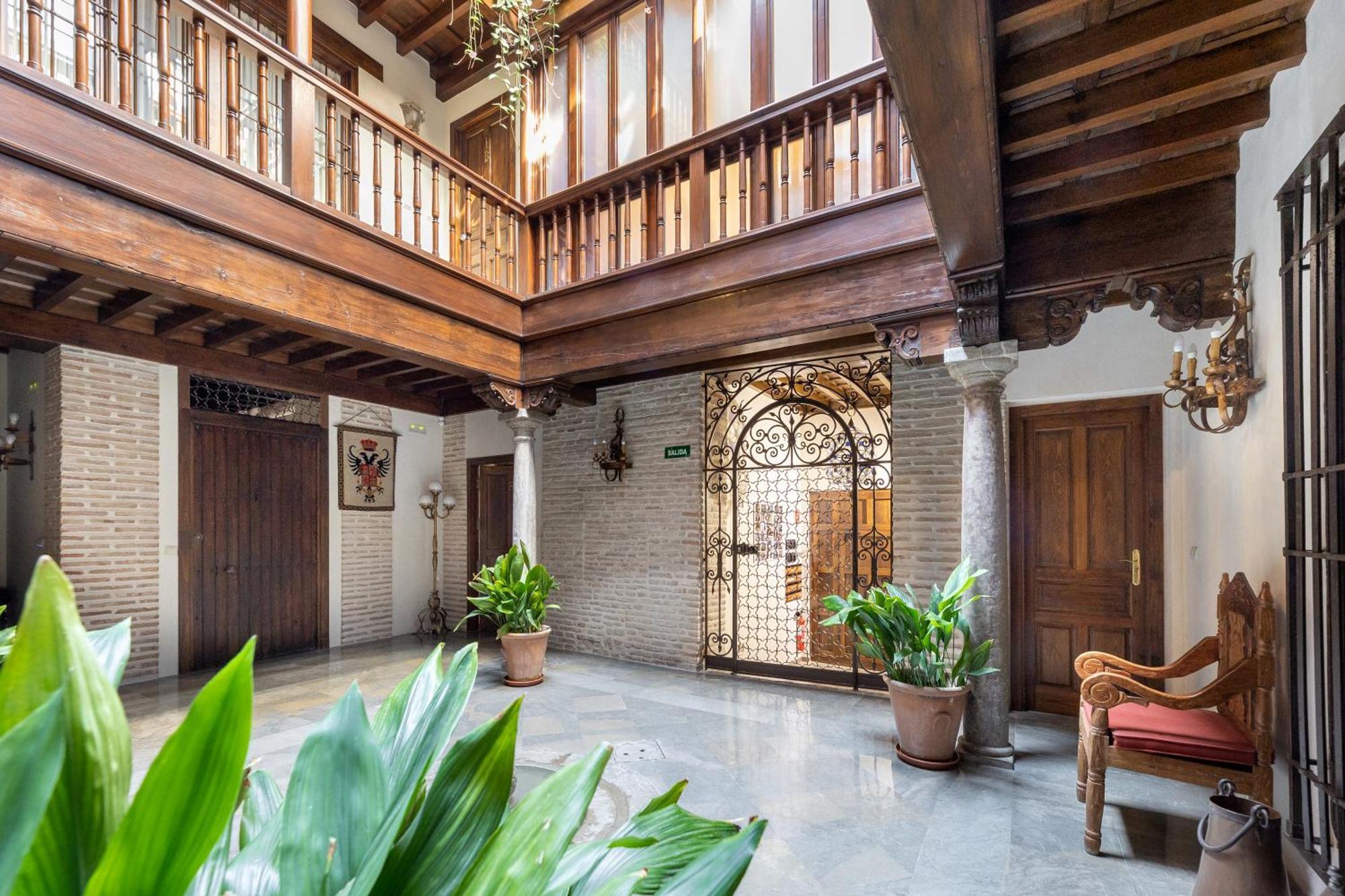 Apartamentos En Pleno Centro, Aljibe Rodrigo Del Campo 1A Granada Exteriér fotografie