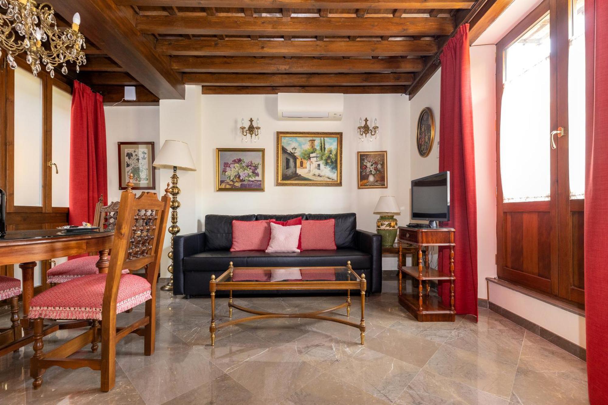 Apartamentos En Pleno Centro, Aljibe Rodrigo Del Campo 1A Granada Exteriér fotografie