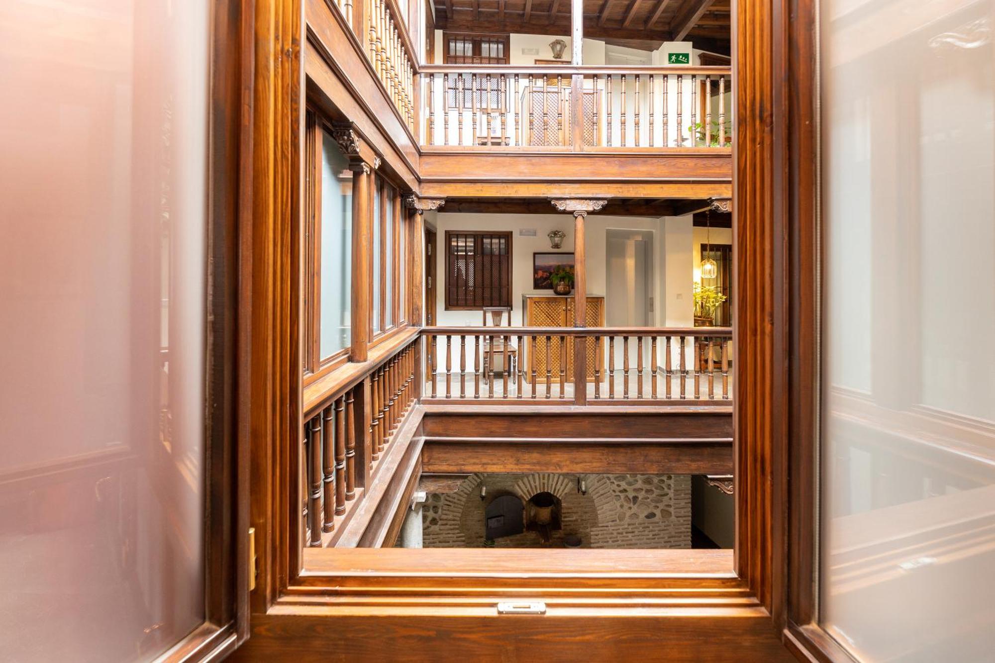 Apartamentos En Pleno Centro, Aljibe Rodrigo Del Campo 1A Granada Exteriér fotografie